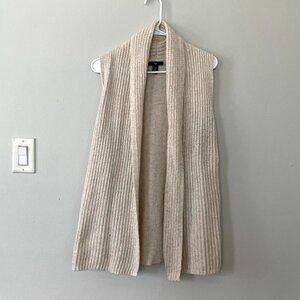 Gap knit sleeveless vest sweater cardigan beige warm style fall women size M